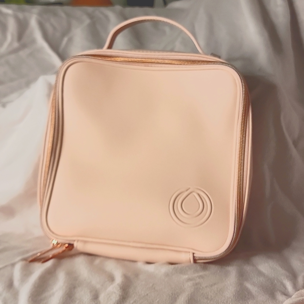 Travel case